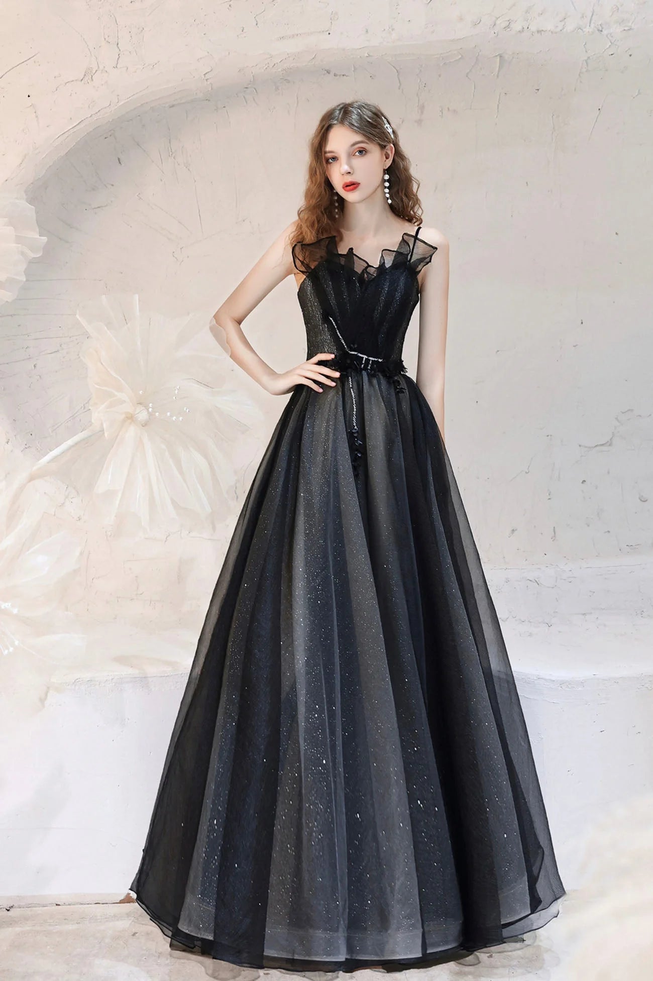Modern A-Line Spaghetti Strap Sleeveless Lace Up Floor-Length Prom Dress